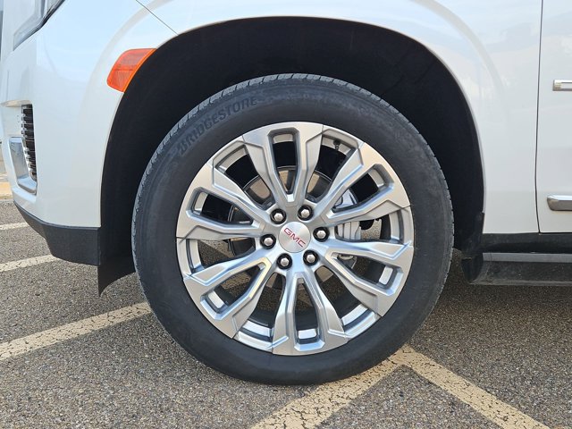 Used 2023 GMC Yukon Denali AWD/4WD image 26