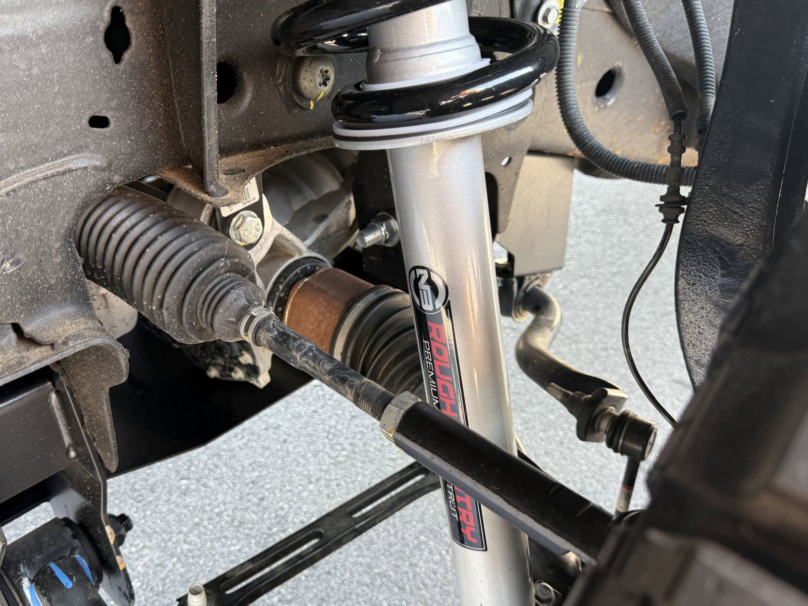 Used 2025 Chevrolet Silverado 1500 LT Trail Boss w/ Convenience Package II image 11