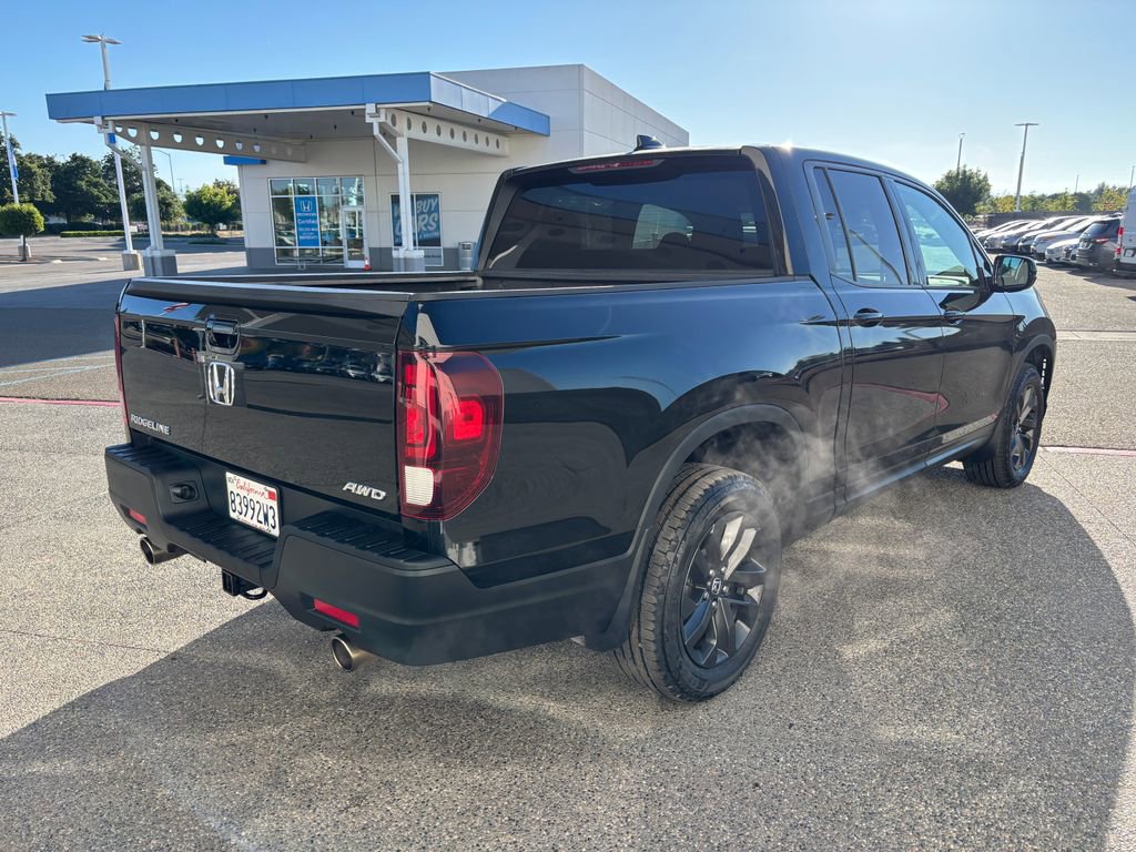 Used 2023 Honda Ridgeline Sport image 5