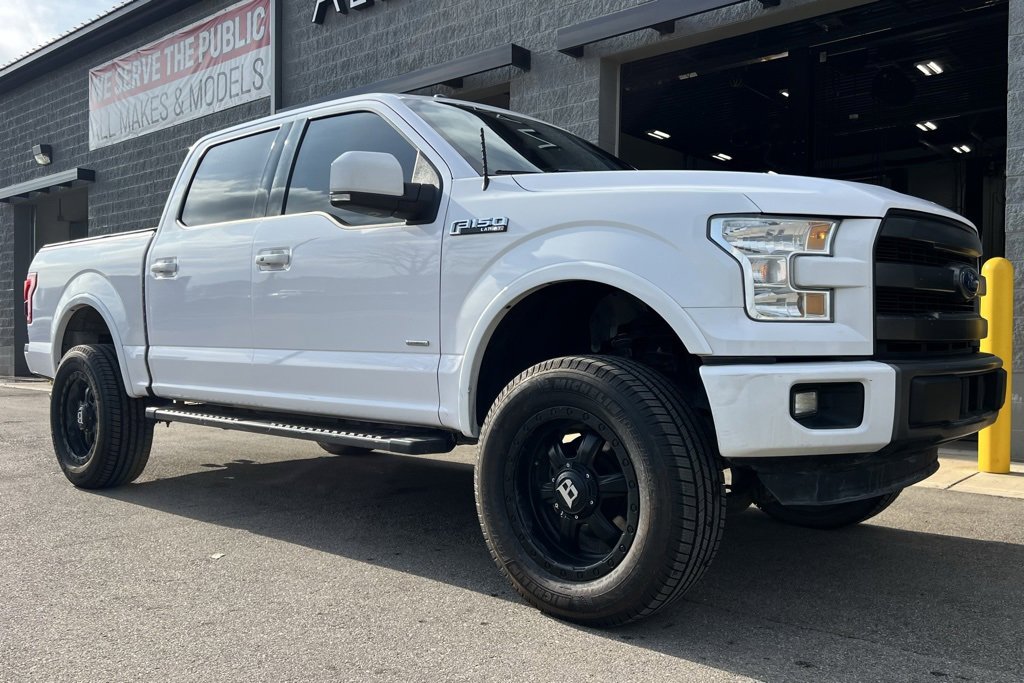 Used 2015 Ford F150 Lariat image 11