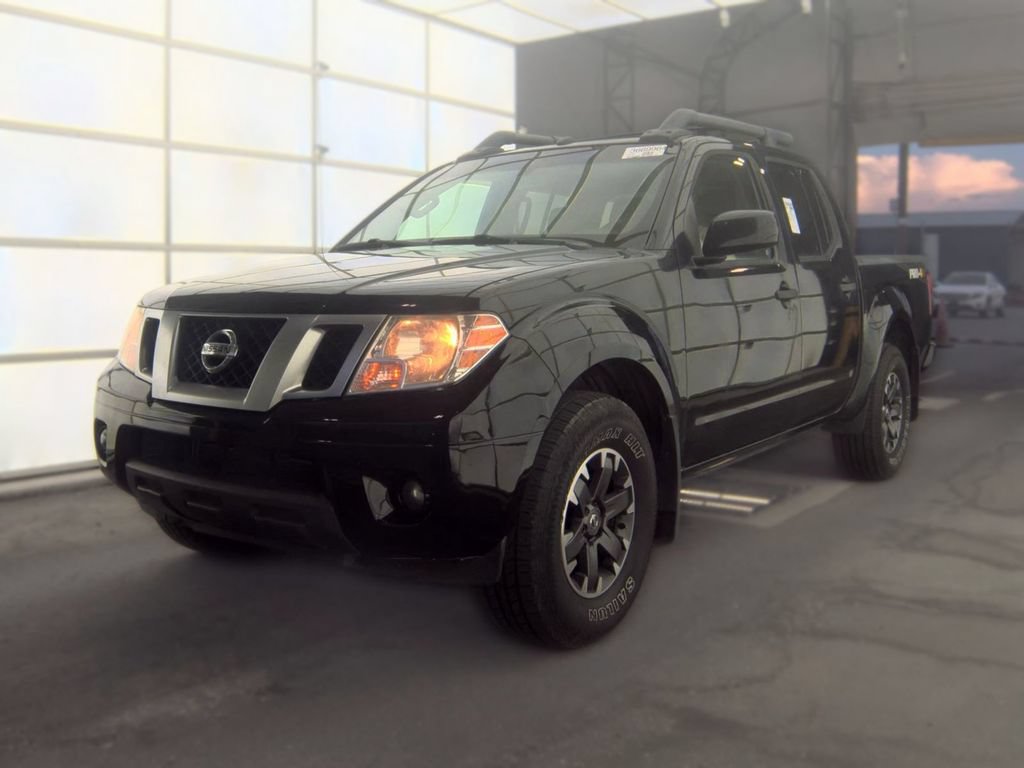 Used 2019 Nissan Frontier PRO-4X AWD/4WD image 2