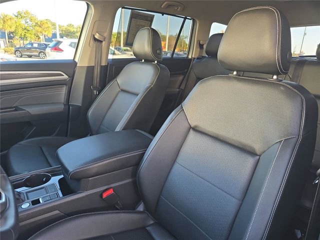 Used 2023 Volkswagen Atlas SE image 15