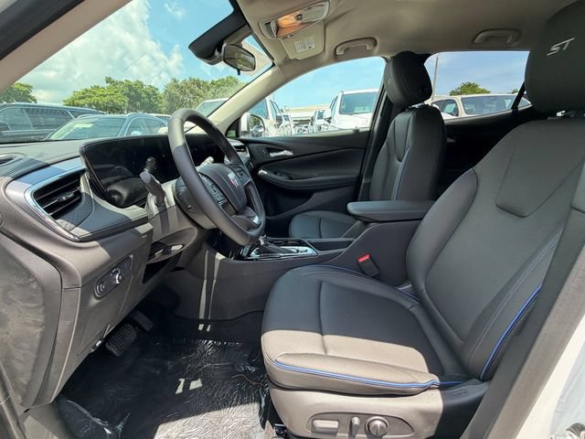 New 2026 Buick Encore GX Sport Touring w/ Comfort Package FWD image 12