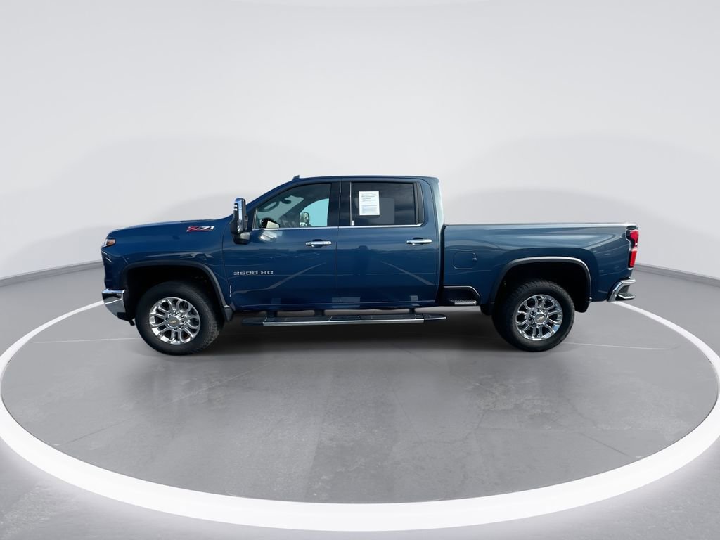 Used 2025 Chevrolet Silverado 2500 LTZ w/ LTZ Premium Package image 5