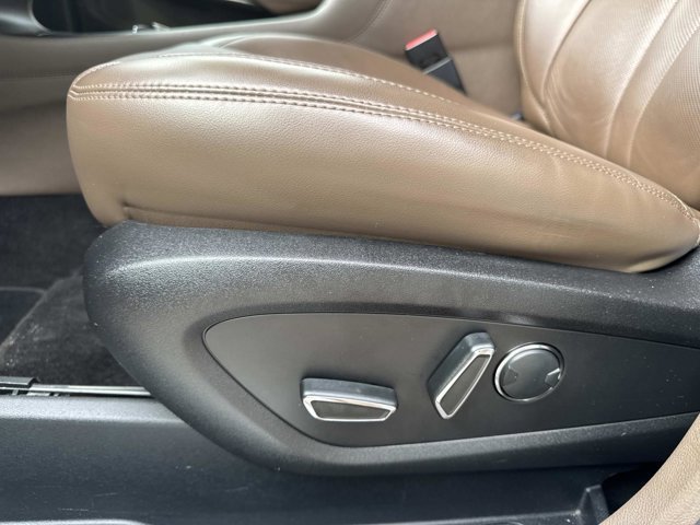 Used 2015 Lincoln MKC FWD w/ Equipment Group 102A Reserve image 13