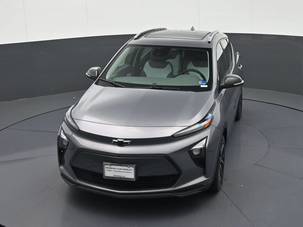 Certified 2023 Chevrolet Bolt EUV Premier w/ Sun & Sound Package FWD image 29