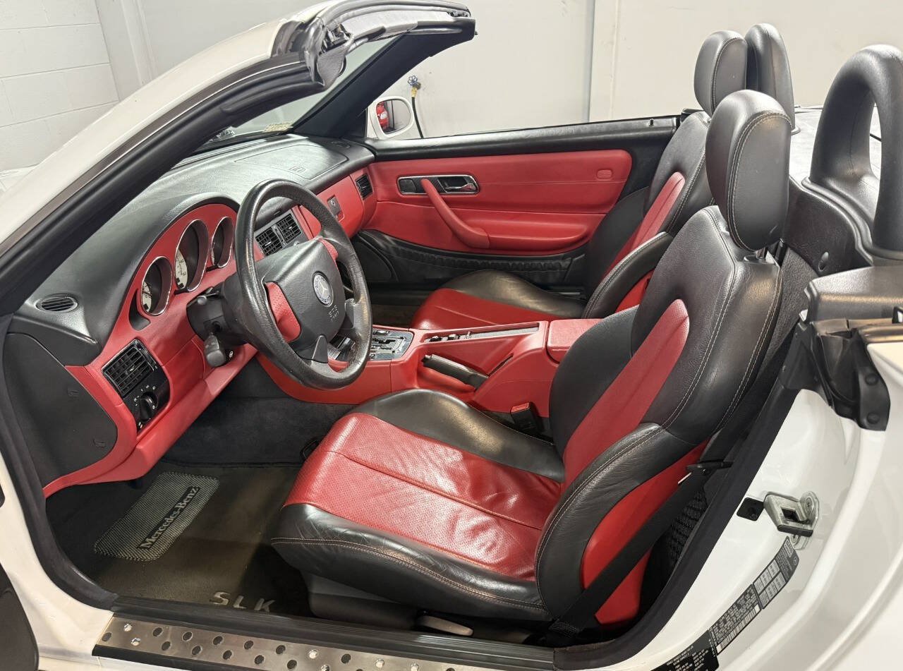 Used 1998 Mercedes-Benz SLK 230 image 13