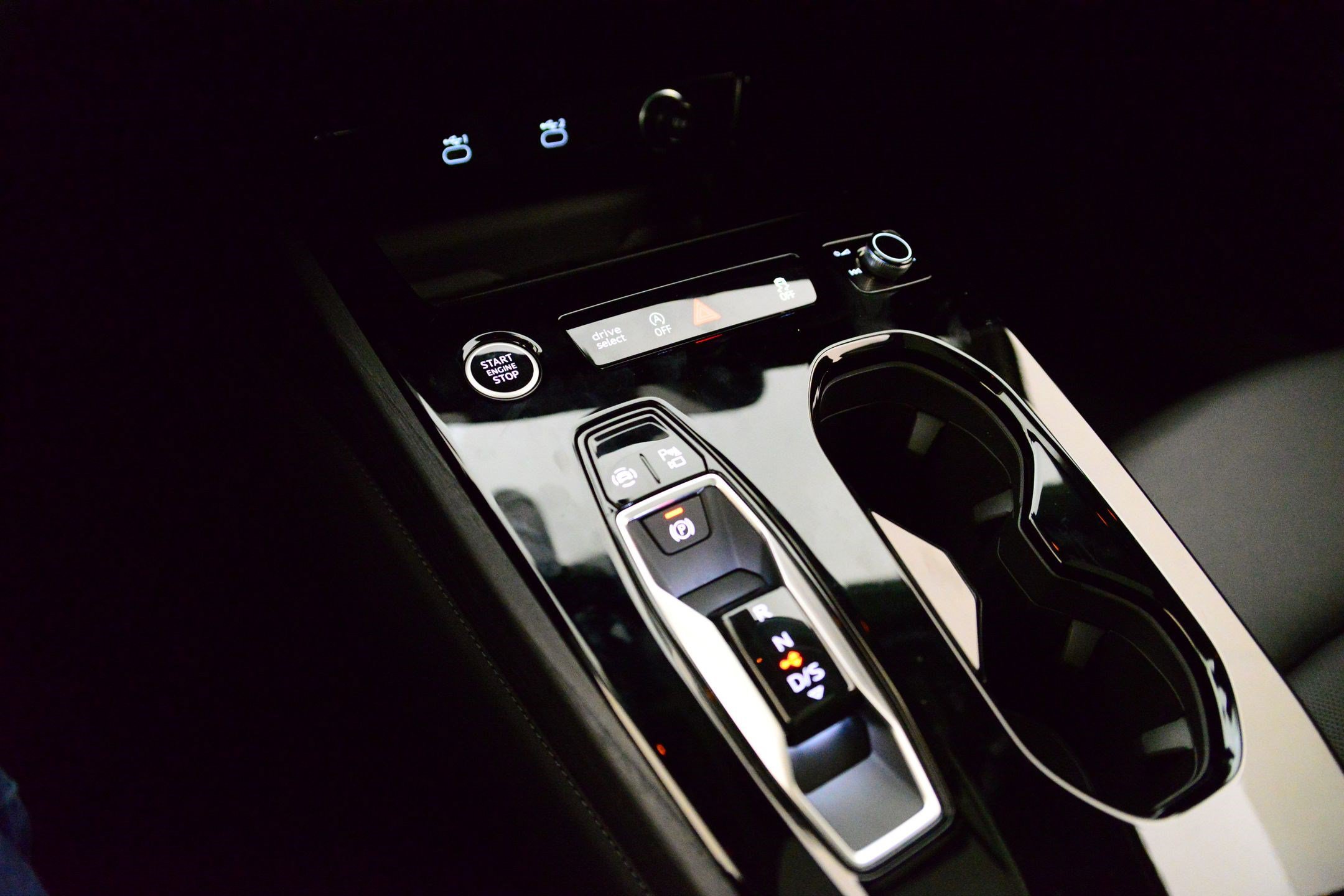 New 2025 Audi A5 Premium Plus w/ Premium Plus AWD/4WD image 15