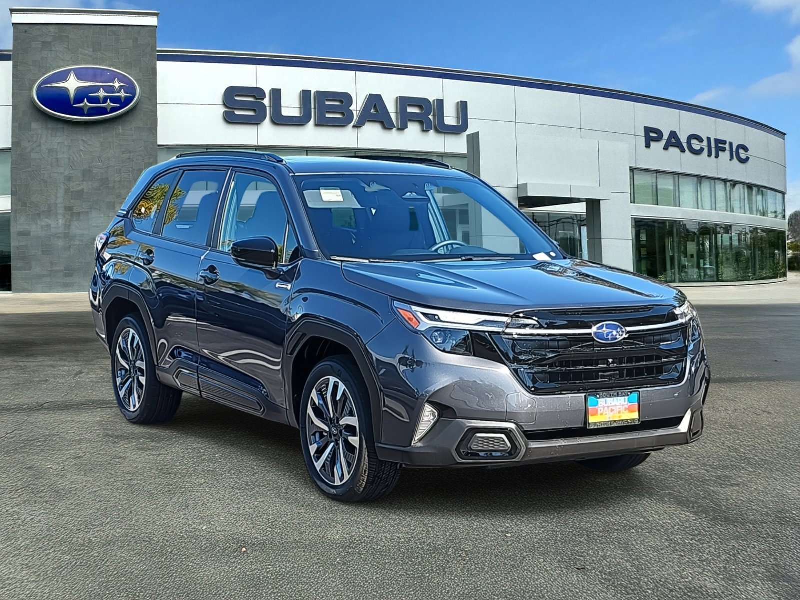 New 2025 Subaru Forester Touring image 1