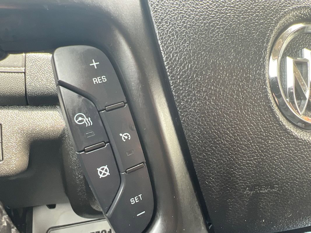 Used 2017 Buick Enclave Leather image 25