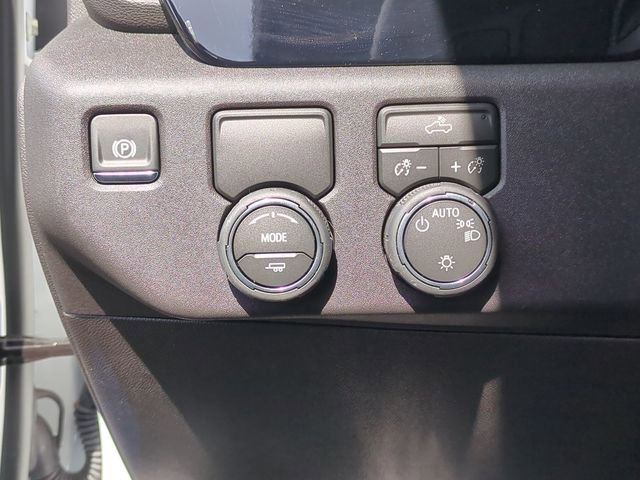 Used 2026 Chevrolet Silverado 1500 LT RWD image 24