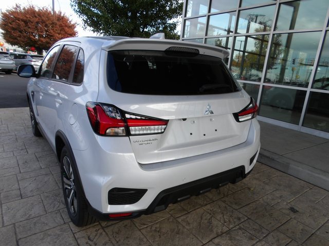 New 2025 Mitsubishi Outlander Sport ES image 5