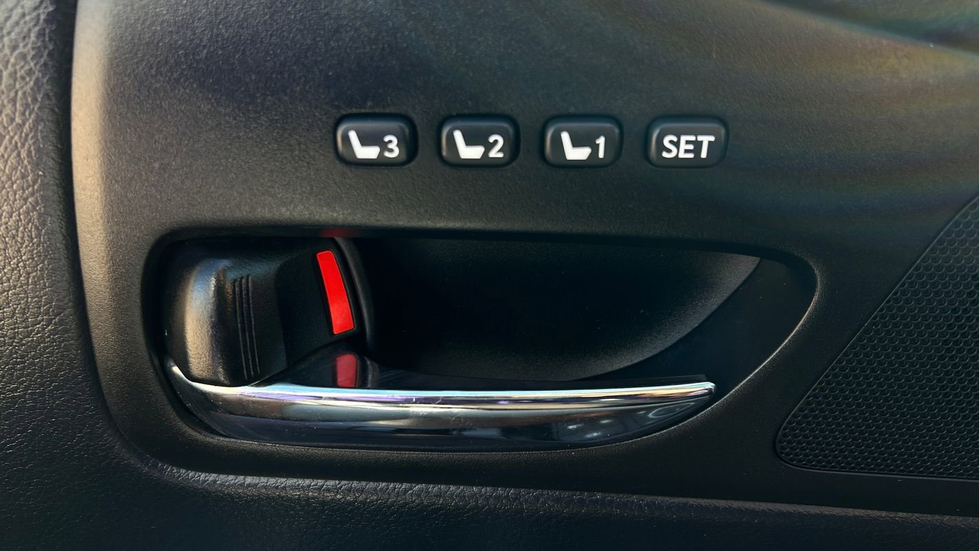 Used 2012 Lexus RX 450h AWD w/ Premium Pkg image 27