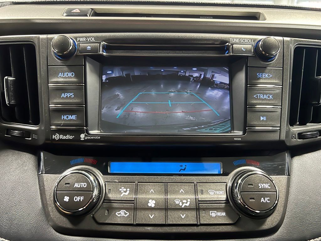 Used 2015 Toyota RAV4 XLE image 28