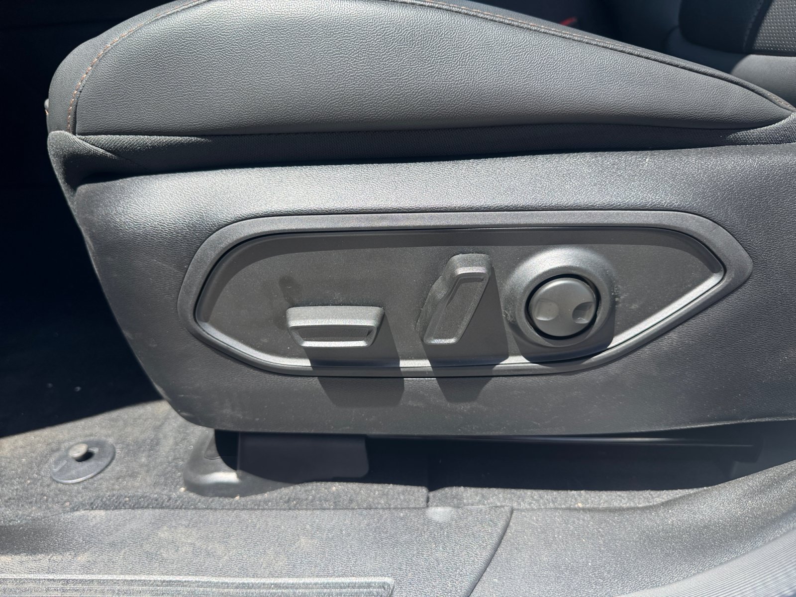 New 2026 Jeep Cherokee Limited AWD/4WD image 14