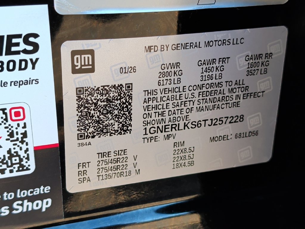 Used 2026 Chevrolet Traverse RS w/ LPO, Floor Liner Package FWD image 40