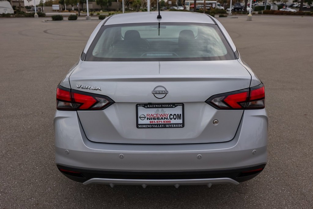 New 2025 Nissan Versa S image 5