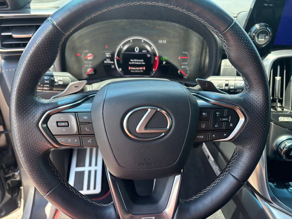 Used 2023 Lexus LX 600 F Sport w/ Accessory Package (Z1) AWD/4WD image 13