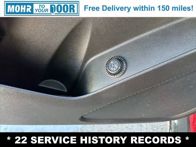 Used 2020 Chevrolet Equinox LT w/ Driver Convenience Package image 12