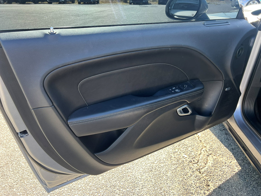 Used 2018 Dodge Challenger T/A image 11