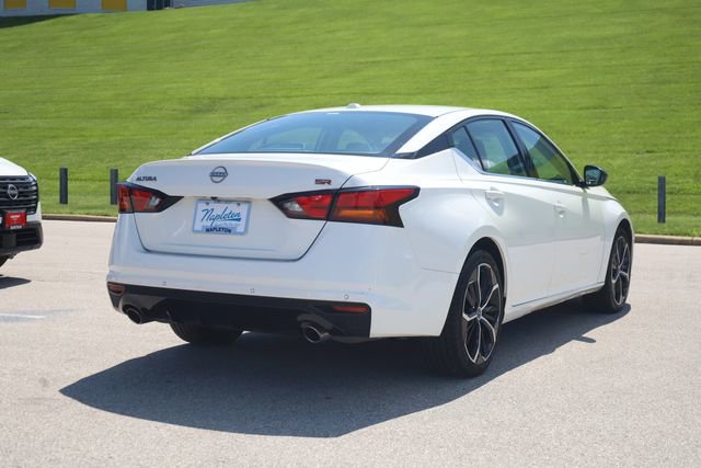 Used 2025 Nissan Altima 2.5 SR FWD image 5