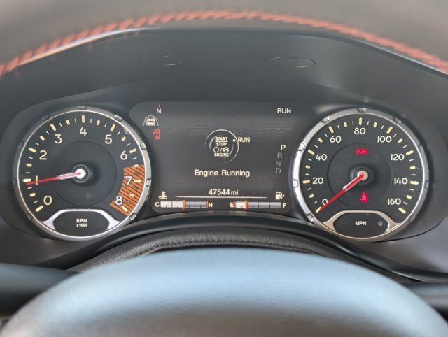 Used 2023 Jeep Renegade Trailhawk AWD/4WD image 25