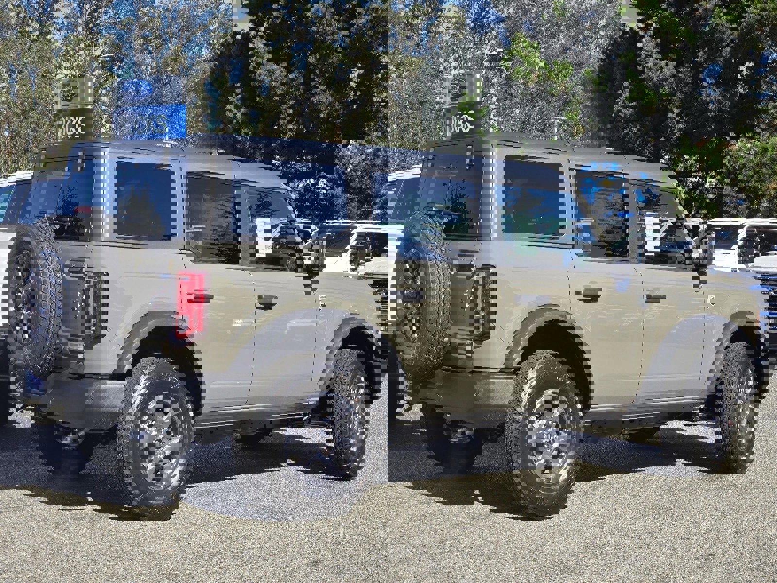 New 2025 Ford Bronco Big Bend image 4