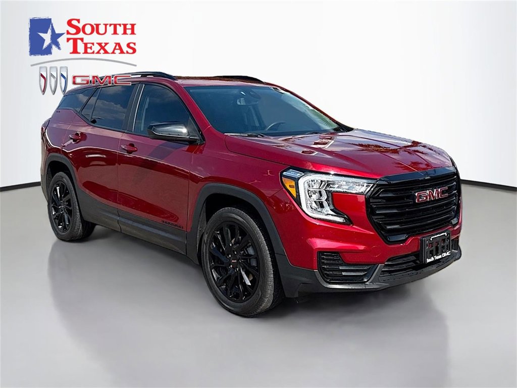 Used 2024 GMC Terrain SLE w/ Driver Convenience Package