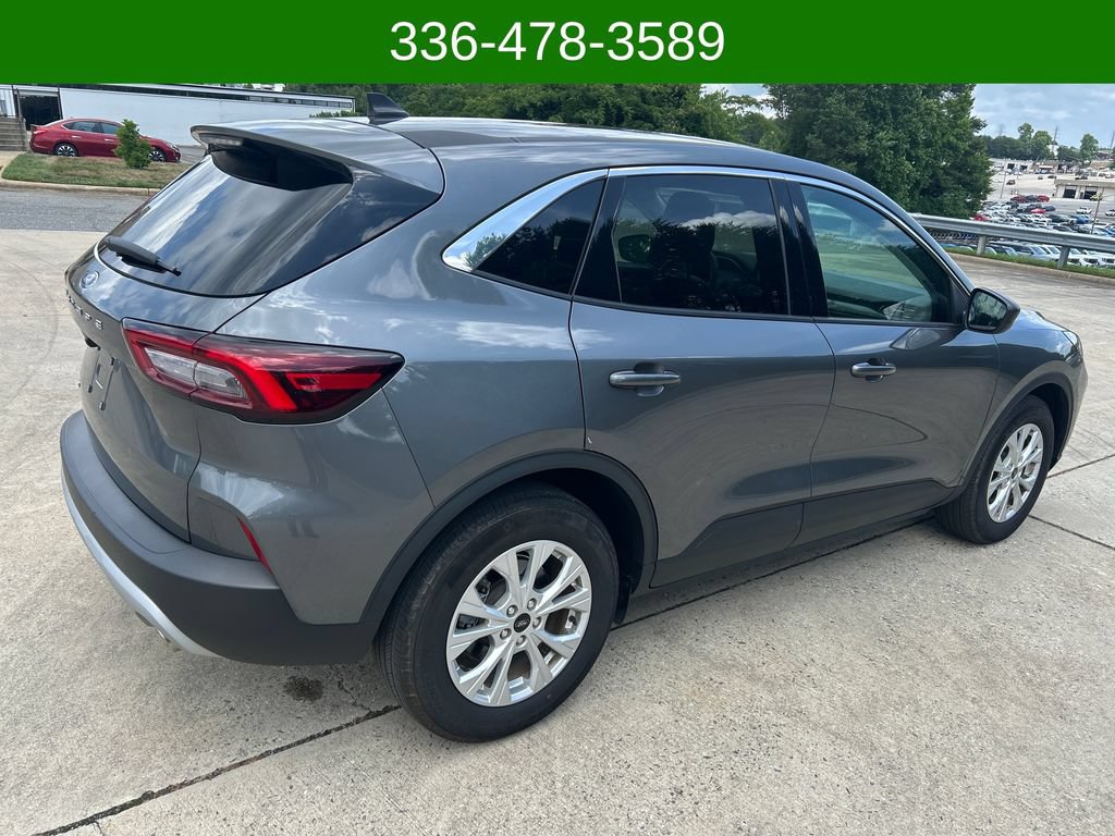 Used 2024 Ford Escape Active FWD image 5