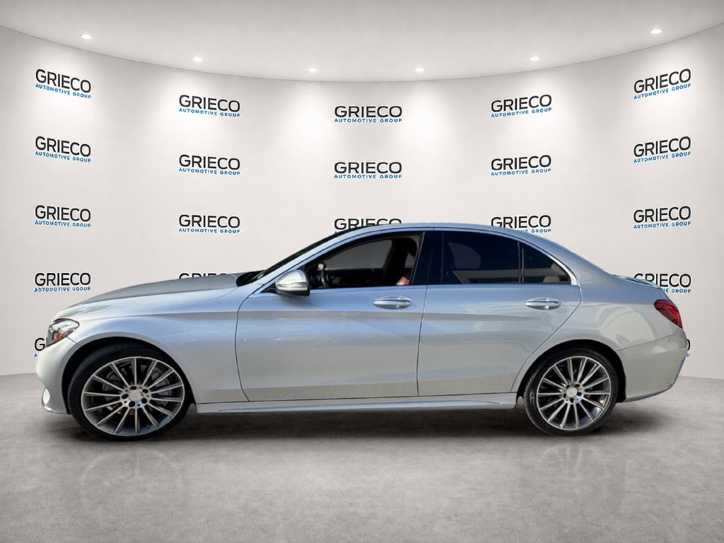 Used 2016 Mercedes-Benz C 300 4MATIC Sedan image 4