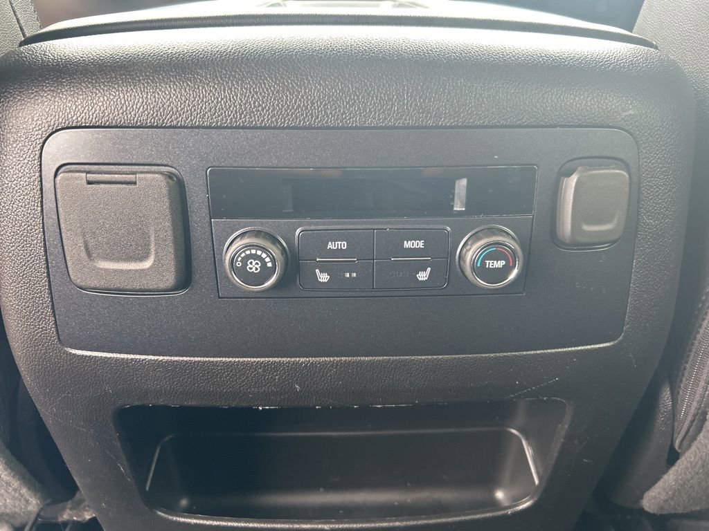 Used 2018 Chevrolet Tahoe Premier w/ RST 6.2L Performance Edition AWD/4WD image 13