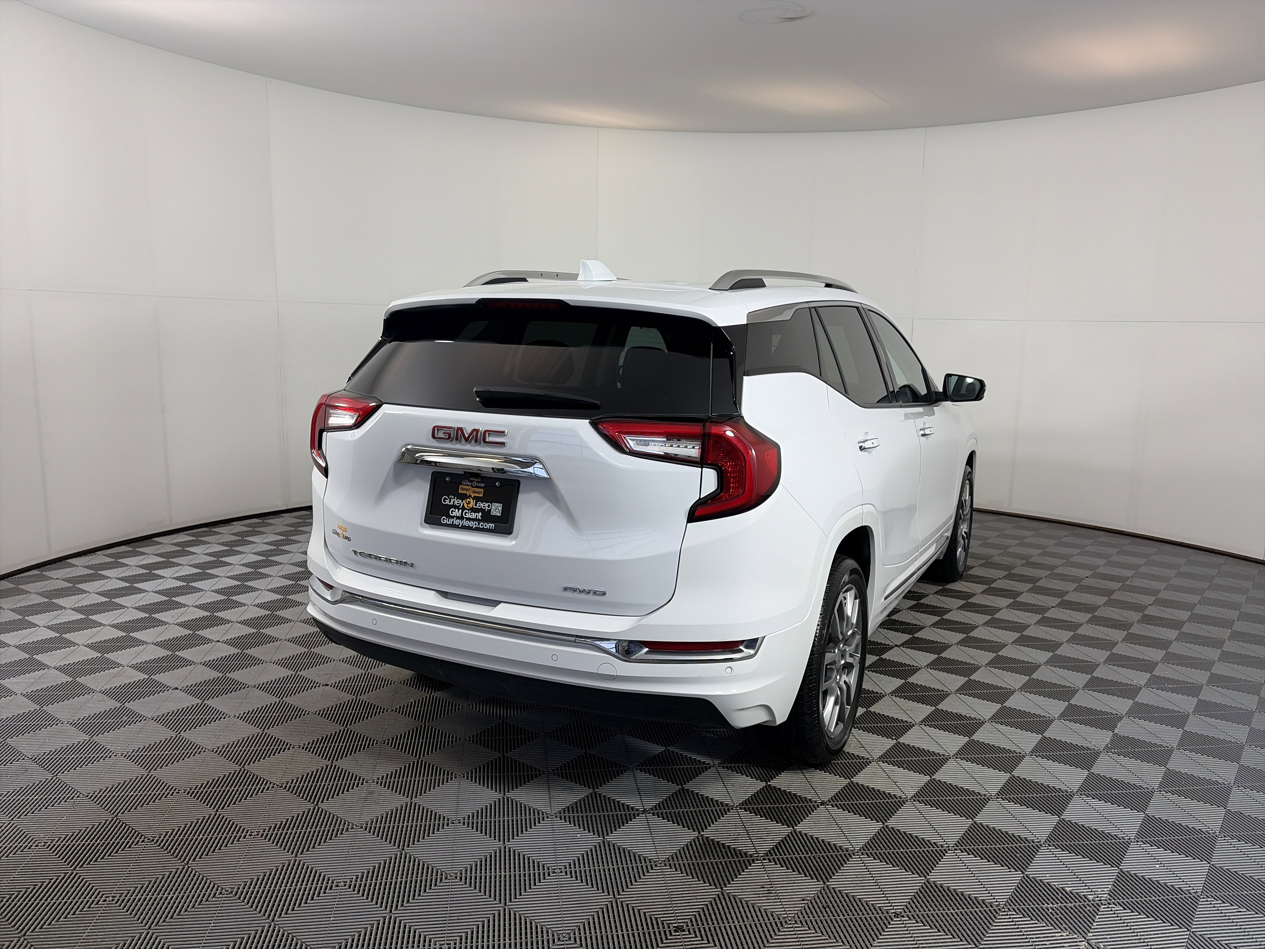 Certified 2022 GMC Terrain Denali w/ LPO, Floor Liner Package image 10