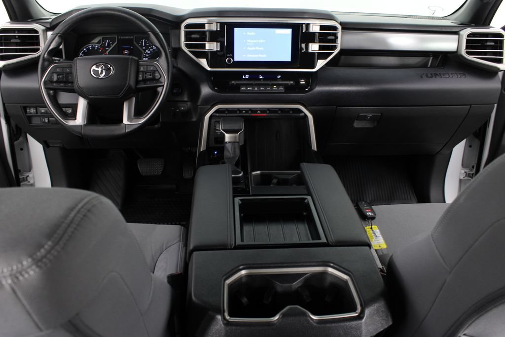 Used 2025 Toyota Tundra SR5 w/ SR5 Convenience Package AWD/4WD image 8