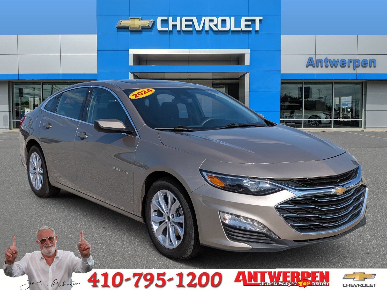 Used 2024 Chevrolet Malibu LT FWD image 1