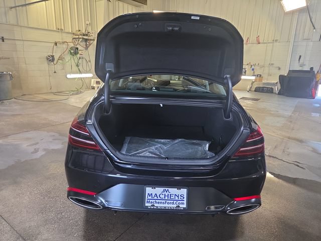 Used 2025 Genesis G70 2.5T RWD image 22