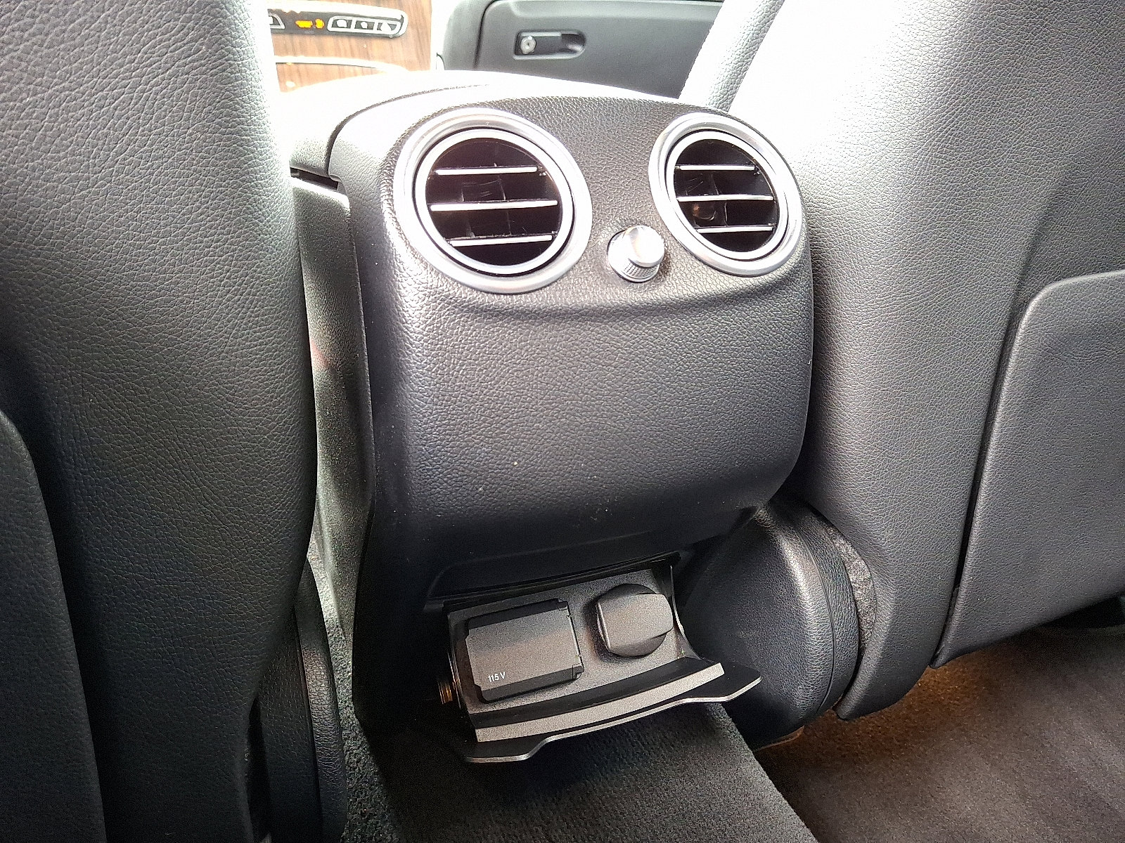 Certified 2020 Mercedes-Benz GLC 300 4MATIC image 11