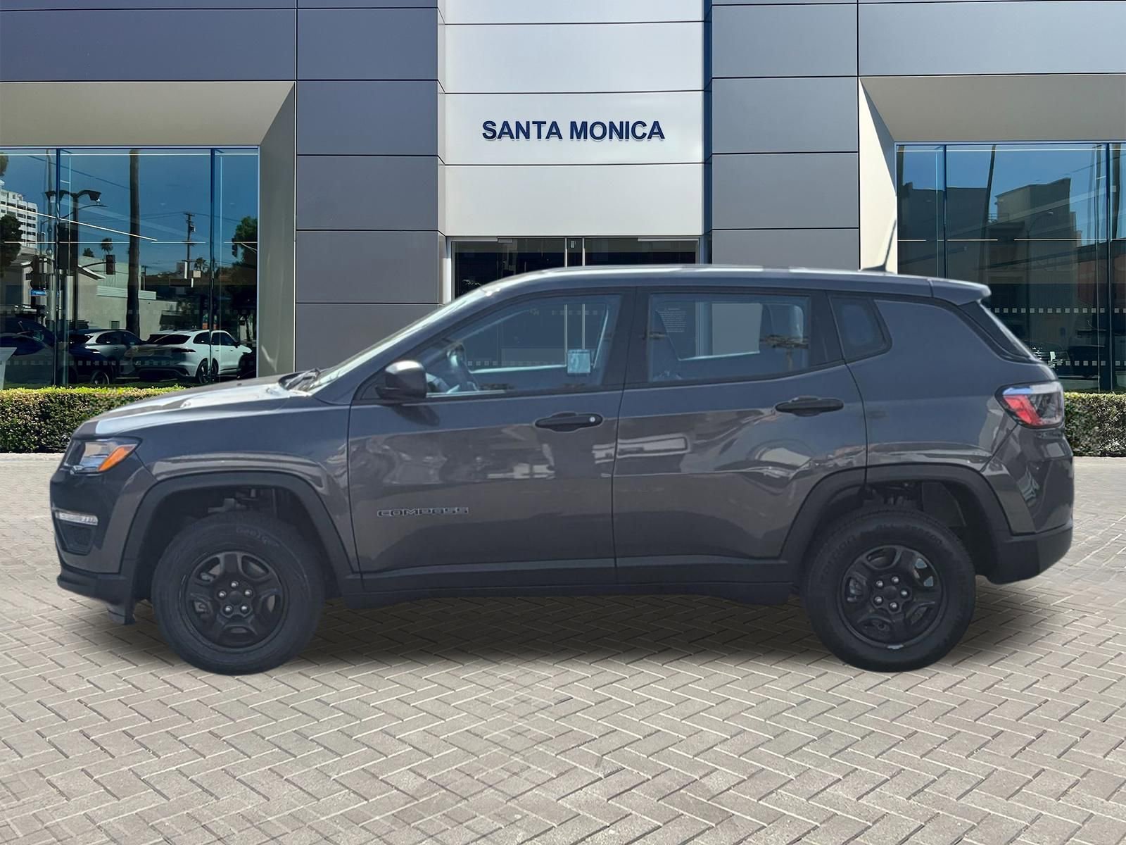 Used 2020 Jeep Compass Sport image 8