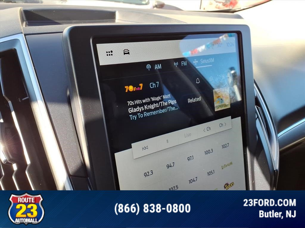 Used 2022 Ford Edge SEL w/ Convenience Package image 22