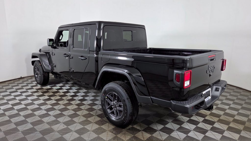 New 2026 Jeep Gladiator Sport AWD/4WD image 5