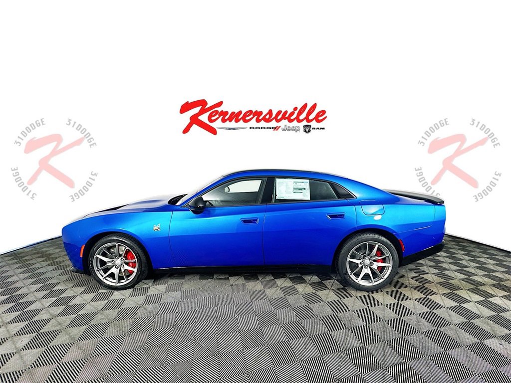 New 2026 Dodge Charger Daytona Scat Pack w/ Track Package image 4