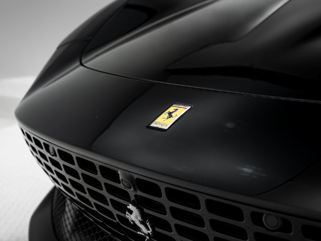 Used 2026 Ferrari Roma Spider RWD image 41