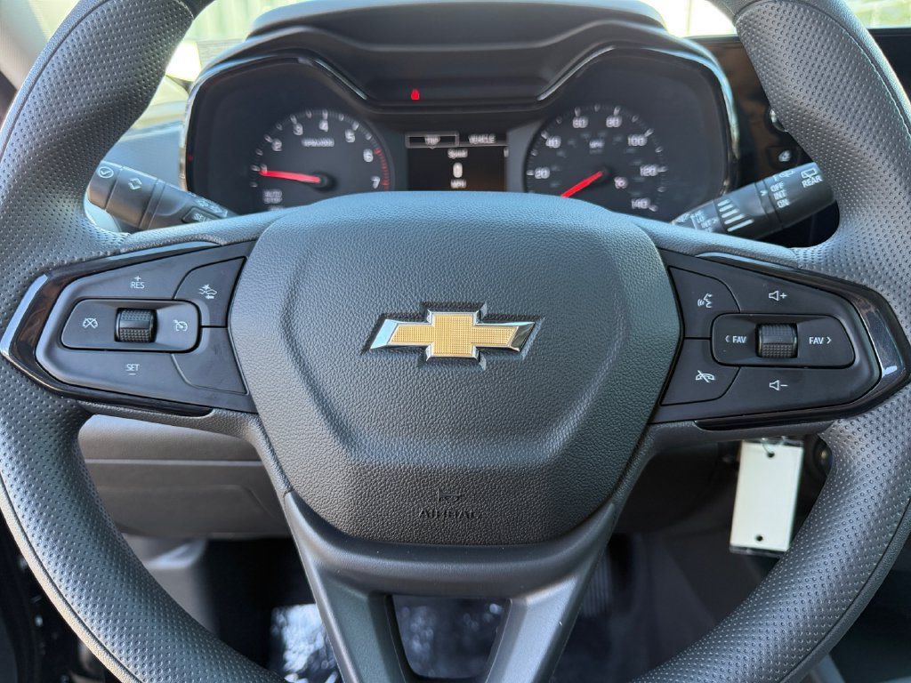 New 2026 Chevrolet Trax LS w/ LS Convenience Package FWD image 19