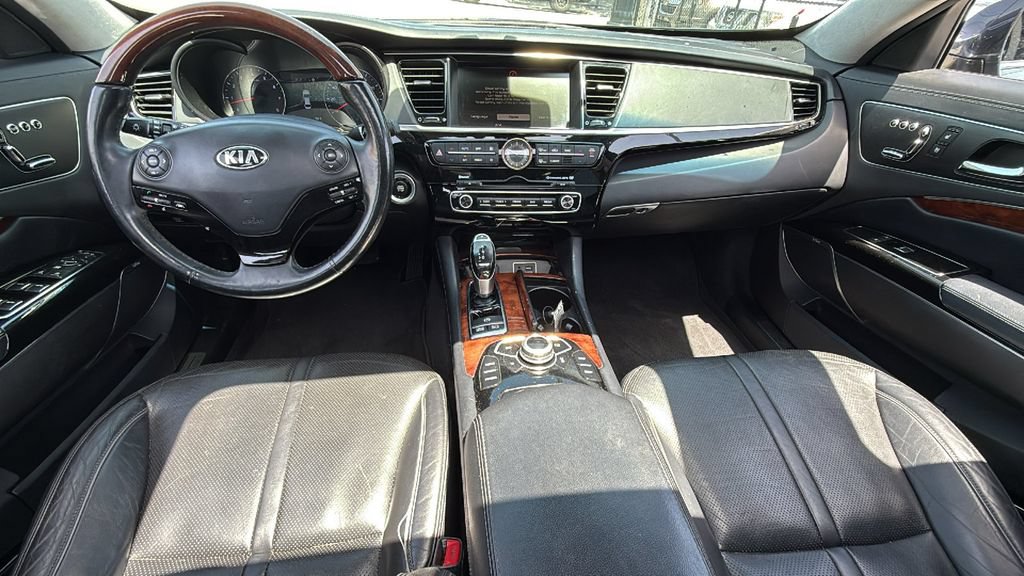 Used 2015 Kia K900 Luxury RWD image 27