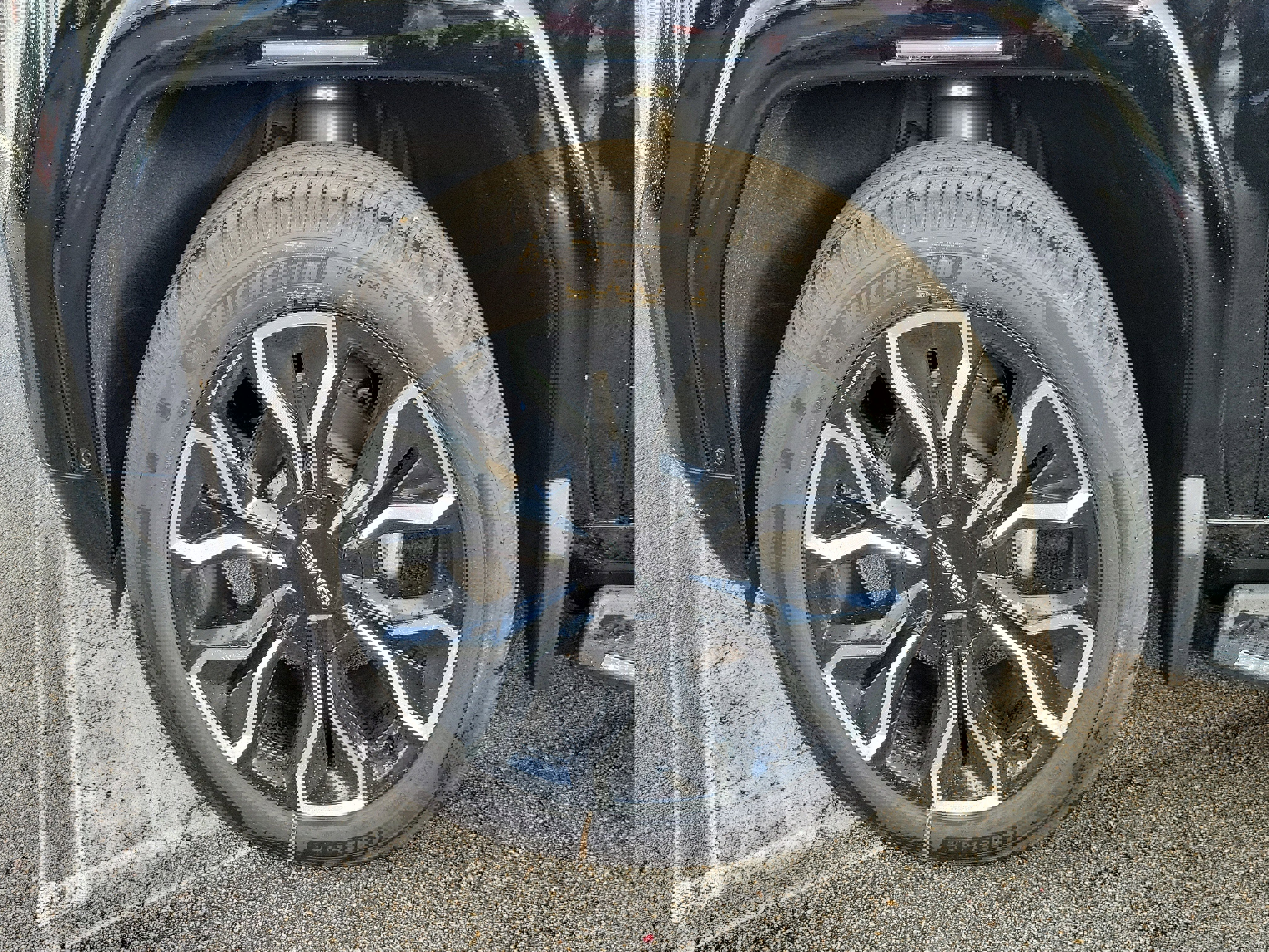 New 2025 GMC Sierra EV Denali image 5