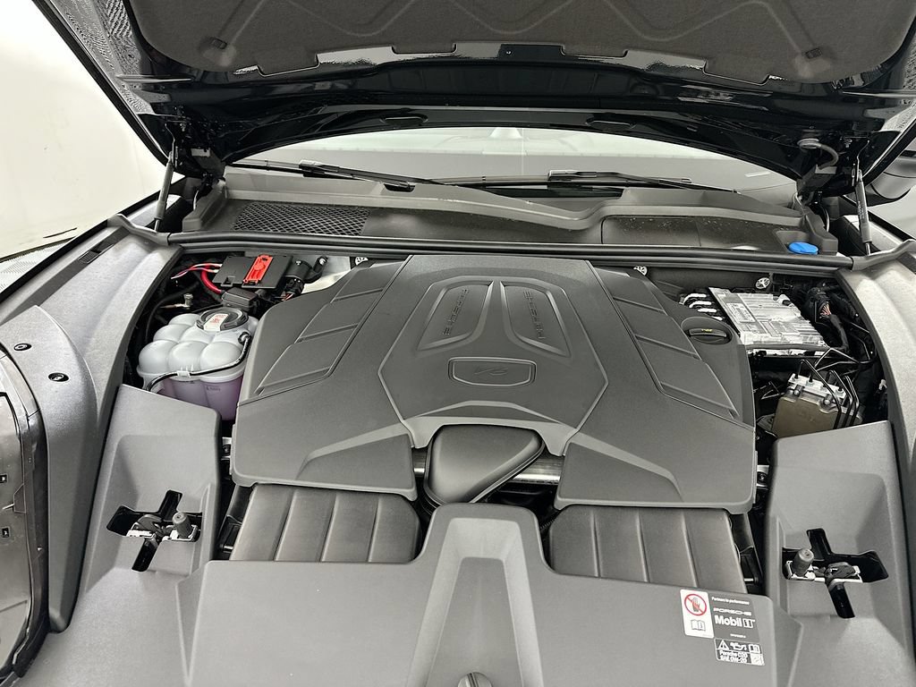 New 2026 Porsche Cayenne AWD/4WD image 31