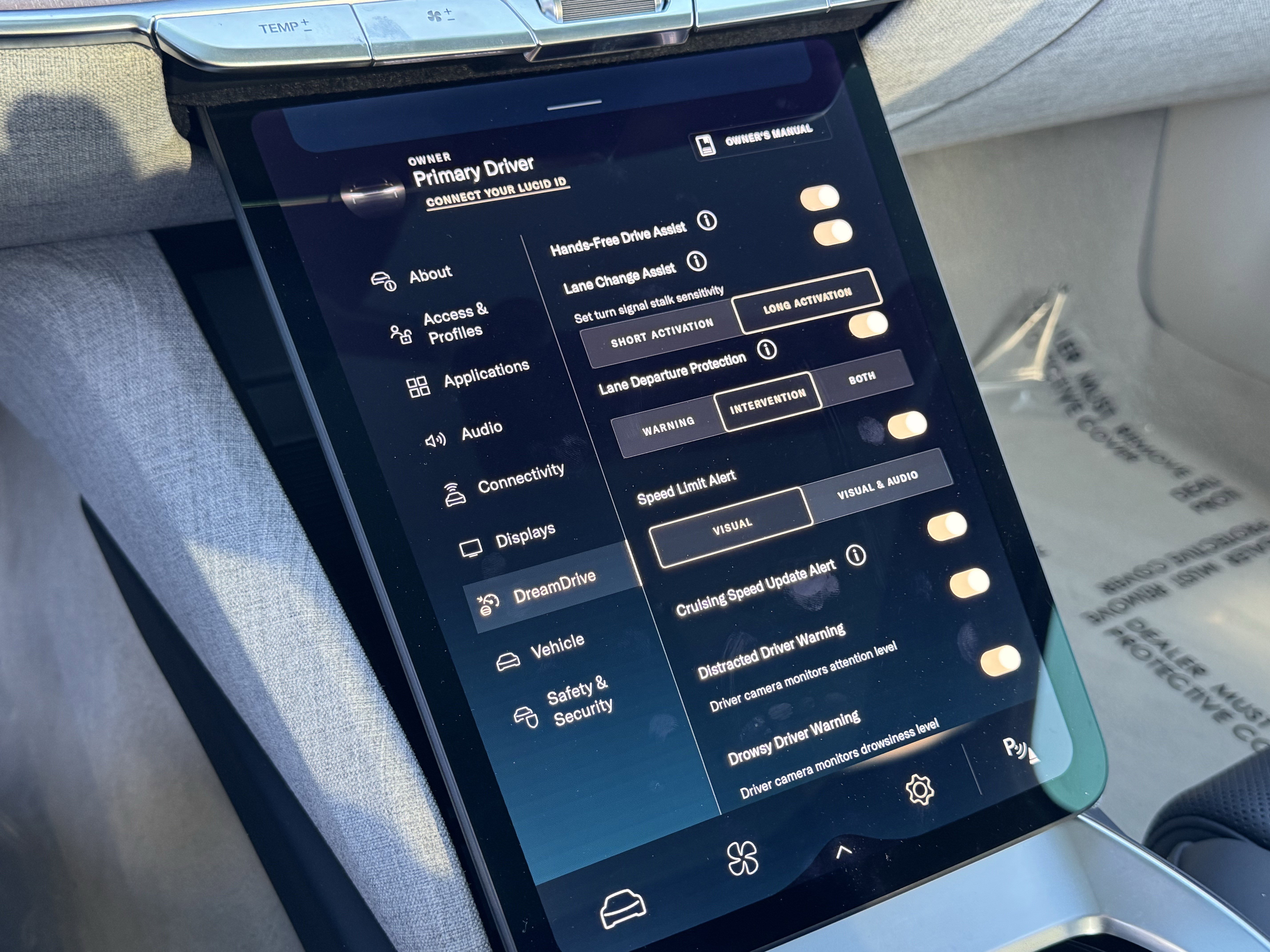 Used 2022 Lucid Air Grand Touring image 31