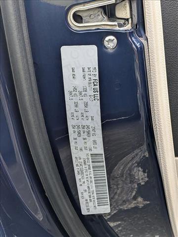 Used 2017 Chrysler Pacifica Limited w/ UConnect Theater Package image 24