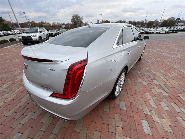 Used 2018 Cadillac XTS Luxury image 33