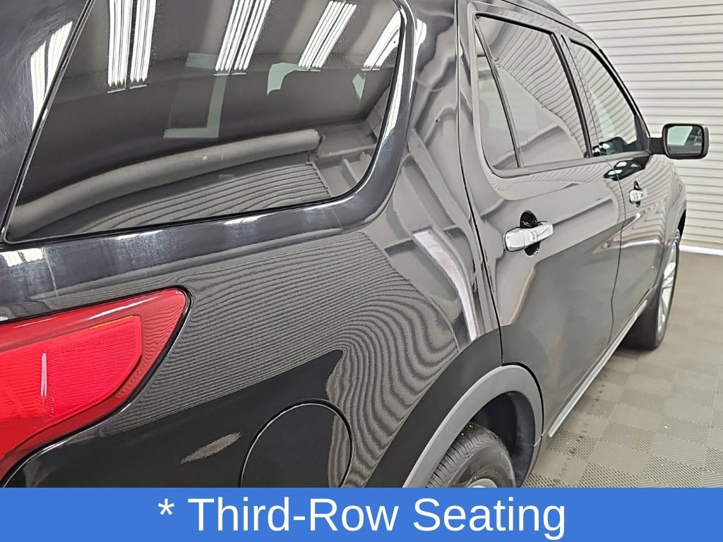 Used 2018 Ford Explorer Limited w/ Equipment Group 301A AWD/4WD image 11