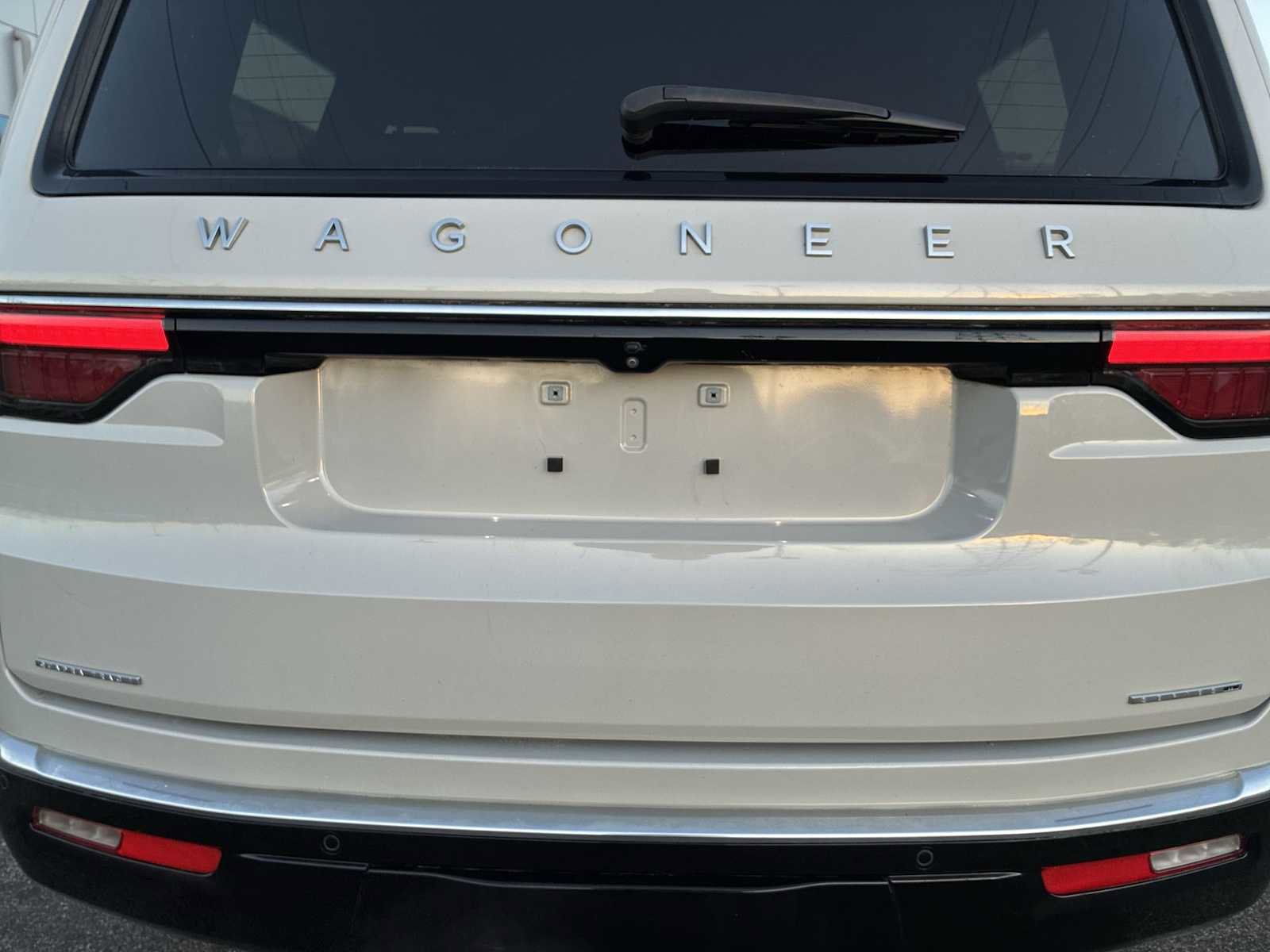 Used 2022 Jeep Wagoneer Series II image 32